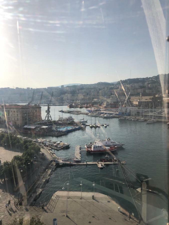 Torre Degli Orefici Dimora Medioevale Genua Exterior foto